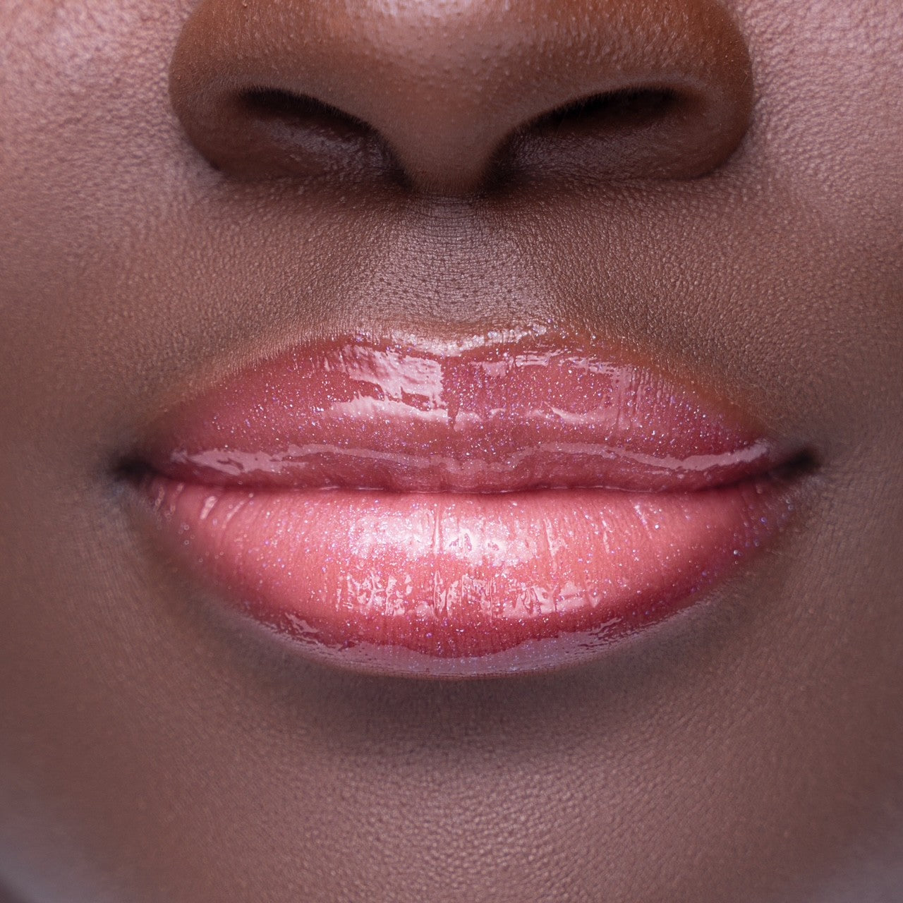 She's All That Glow Lip Oil