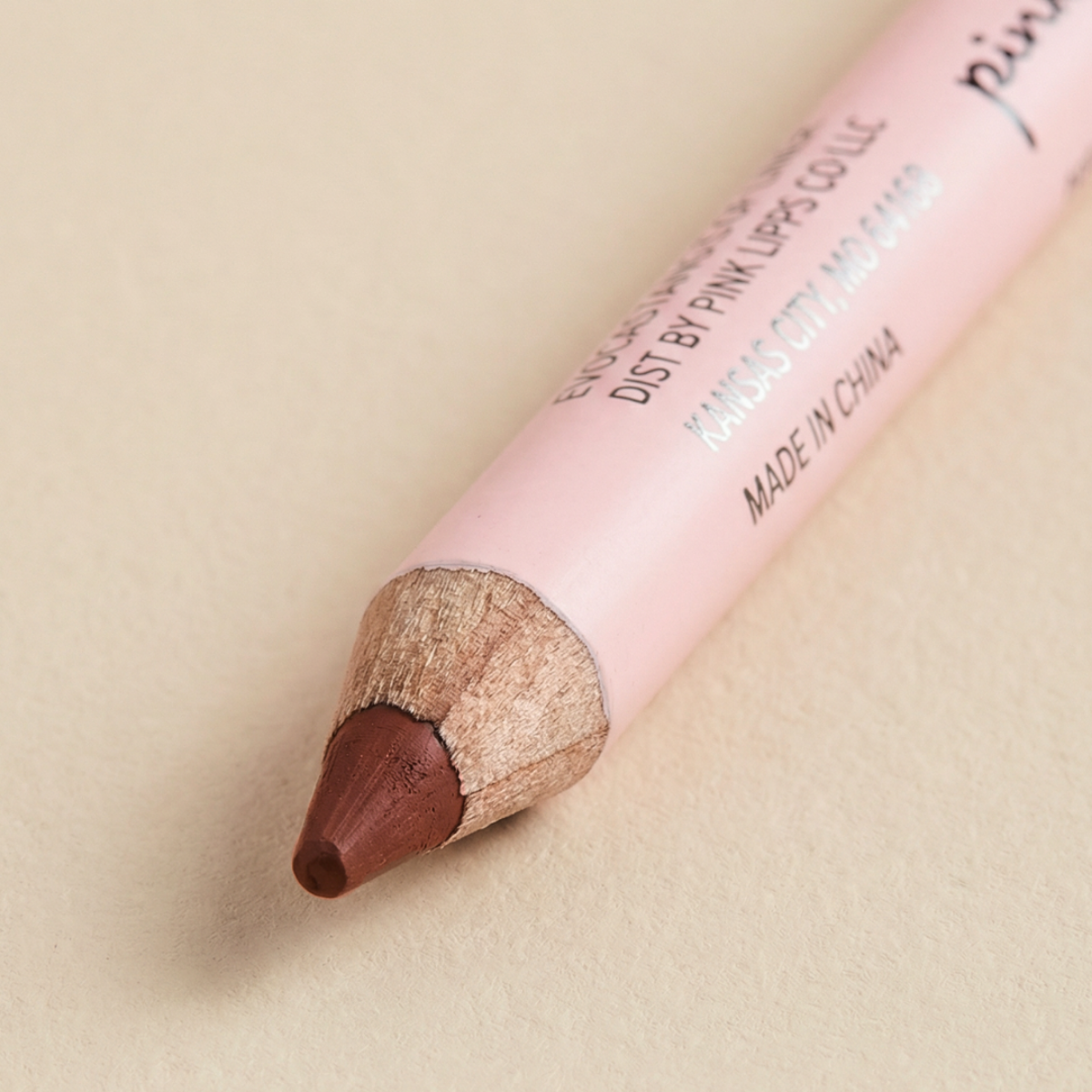 Neutral Brown Lip Liner