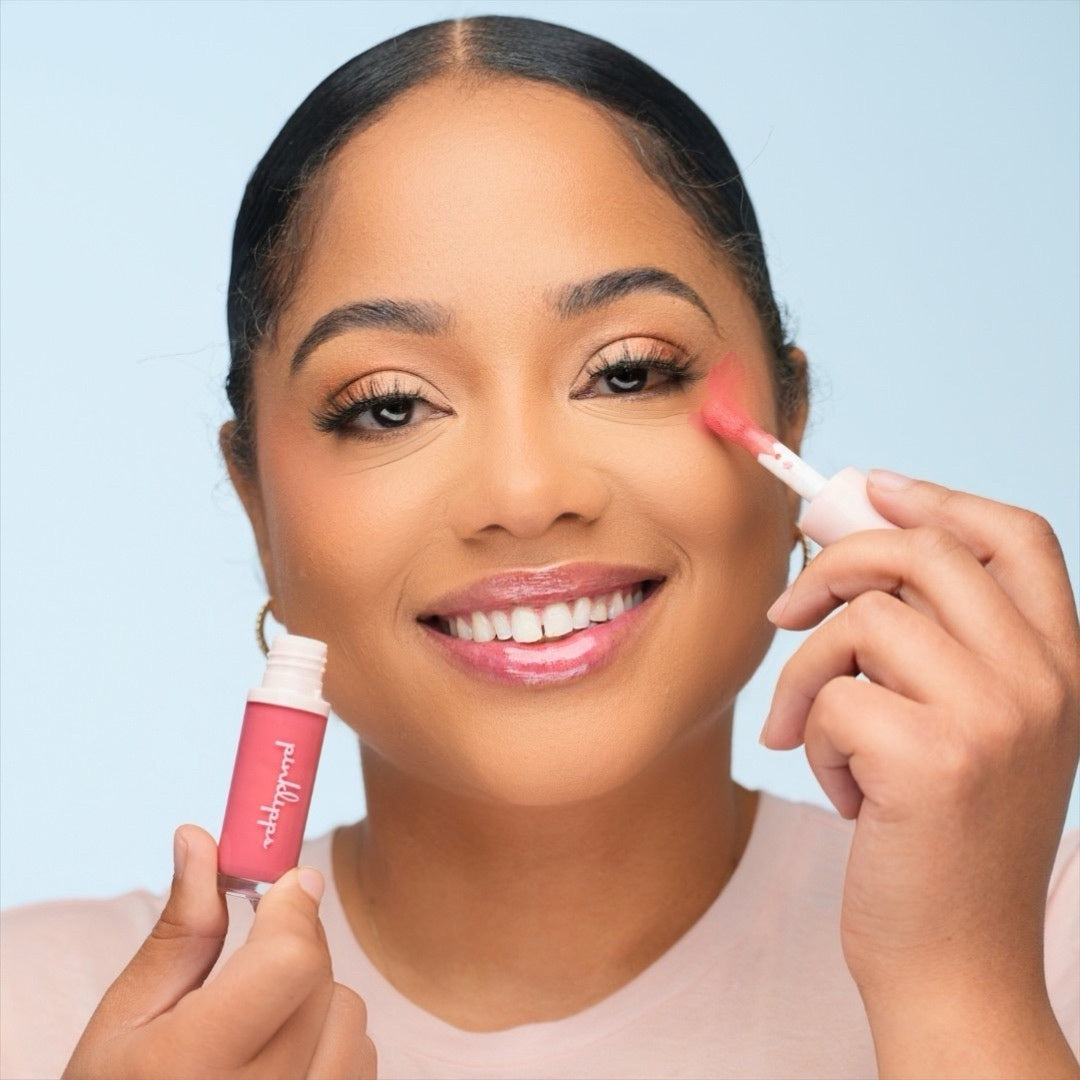 light to medium model with Everlasting Liquid Blush Radiance