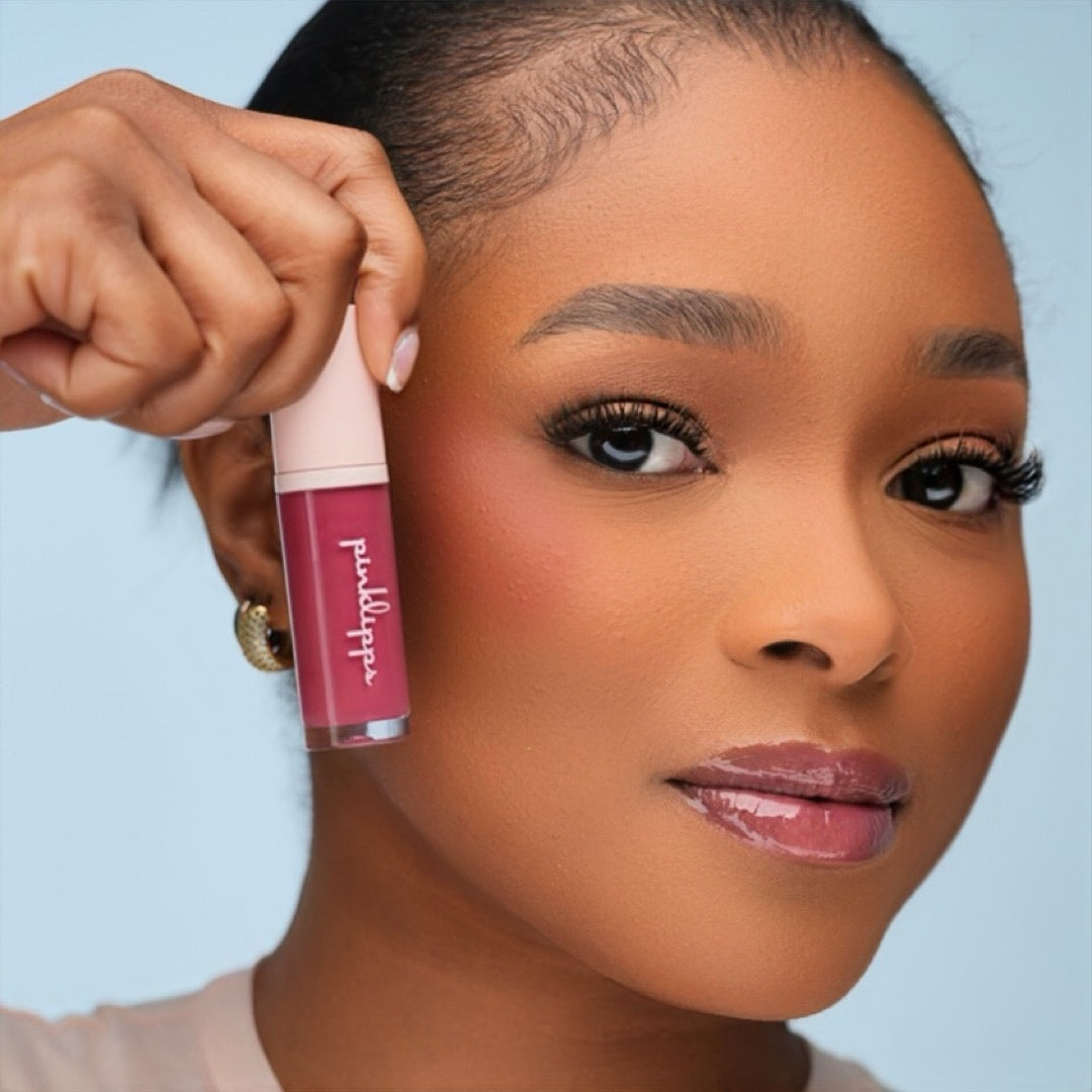 medium to deep model with Everlasting Liquid Blush Rich