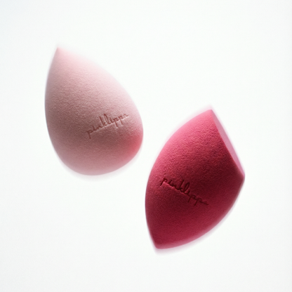 Pink Lipps Flawless Sponge Set duo of latex-free blending sponges – large sponge + precision sponge for multi-step flawless finish.
